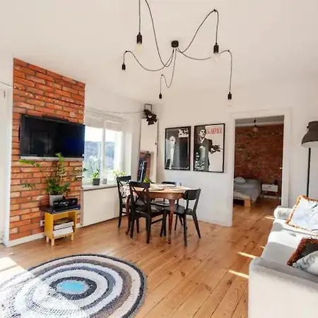 Sloneczny Apartament Przy Plazy Apartment *